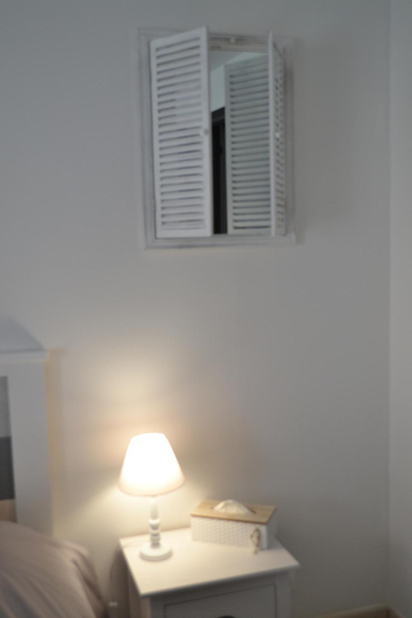 L'Instant Bleu Hotel Маронс Стая снимка